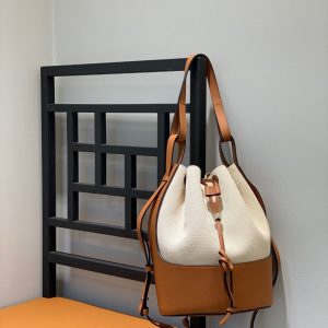 Hong Kong LOEWE Balloon 氣水球‬桶包宋祖同兒‬款