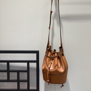 Taiwan LOEWE Balloon 氣球包焦糖色羅意威官方網站