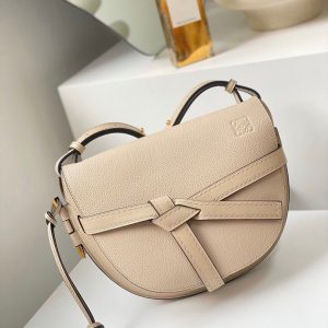 Saudi Arabia Dammam 羅意威Gate馬鞍包 羅意威女包