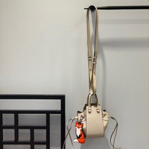 Bahrain LOEWE Hammock 迷妳吊床包羅意威吊床包尺寸