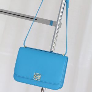 Adelaide Australia羅意威豆腐包羅意威包包什麽檔次