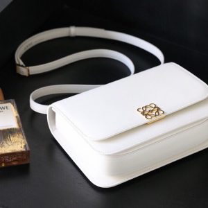 Boston USA羅意威豆腐包是不是要飽滿羅意威豆腐包