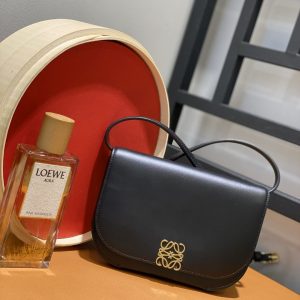 Thailand Bangkok羅意威豆腐包羅意威的包包值得買嗎