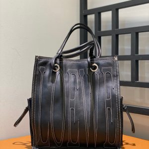 Qatar Doha羅意威中古通勤包羅意威的包包編碼在哪裏