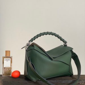 Dubai LOEWE Puzzle包中號 羅意威puzzle包保值嗎