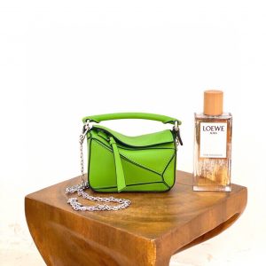 Thailand Bangkok LOEWE puzzle包迷妳羅意威的包包