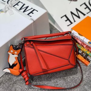 Saudi Arabia LOEWE puzzle包迷妳羅意威包包真假辨別