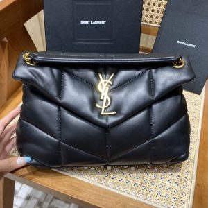 United Arab Emirates聖羅蘭LOULOU PUFFER小號金扣