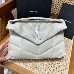 Abu Dhabi聖羅蘭LOULOU PUFFER小羊皮包白色小號