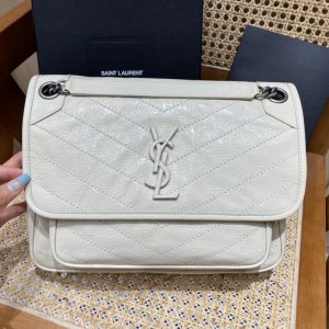 Bahrain East riffa 聖羅蘭Niki包奶白色28cm聖羅蘭女包