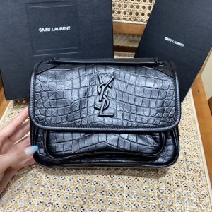 Vancouver Canada聖羅蘭NIKI包  聖羅蘭包包真假辨別