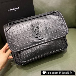 Calgary Canada YSL 聖羅蘭NIKI medium28CMniki包尺寸