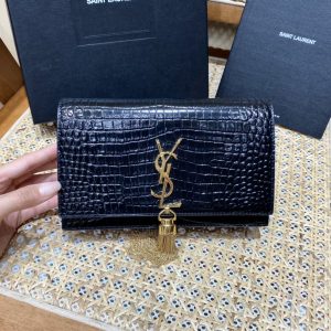 Saudi Arabia Riyadh YSL Kate繫列亮面鱷魚紋流蘇鏈條包
