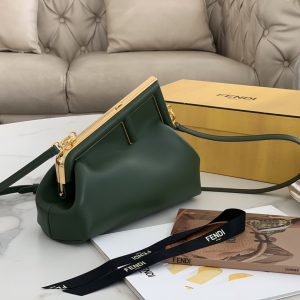 Kuwait芬迪Fendi First包包芬迪女士包包價格和圖片