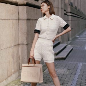 Abu Dhabi 芬迪Fendi Sunshine Shopper 托特包上身圖