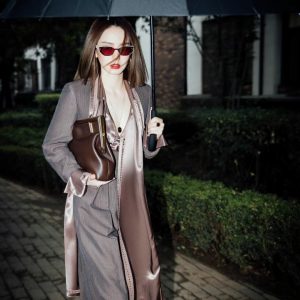 Saudi Arabia芬迪Fendi First包大號戚薇同款芬迪包包