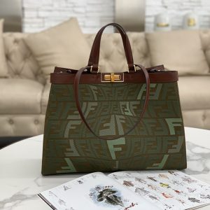 Bandung芬迪Fendi peekaboo x.tote膠囊限量款深綠色