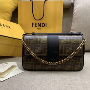 Morocco芬迪Fendi雙面手提包芬迪包包怎麽鑒定真假