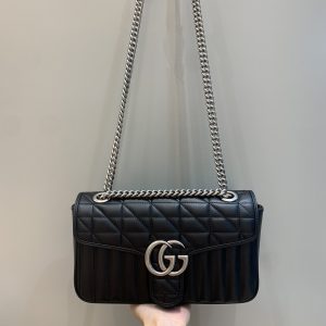 Abu Dhabi古馳Marmont肩背包黑色GUCCI香港中文官網