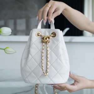 Los Angeles USA香奈兒 chanel 22s抽繩水桶雙肩背包 白色