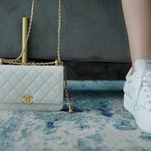 Malaysia香奈兒 chanel 高級手工坊 雙金珠woc白色