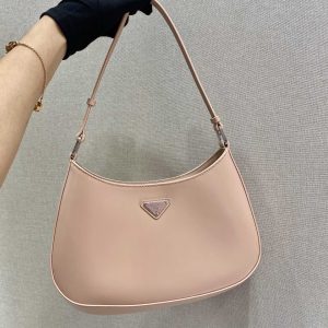 Qatar普拉達新款中古腋下包普拉達女包圖片最新款