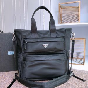 Nottingham UK Britain PRADA 普拉達男士佈包尼龍佈料