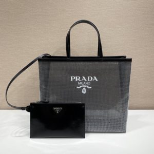 Bratsk PRADA 普拉達亮片托特包普拉達包包屬於什麽檔次