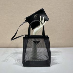 Gorikiy /station Pravdinsk  PRADA 普拉達小號網眼托特包