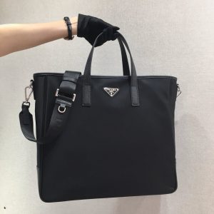 Bahrain East riffa PRADA 普拉達尼龍托特包普拉達包包官網