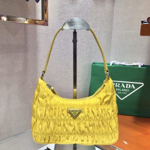 Ekateriburg/ station Swerdlovsk-tov PRADA 普拉達腋下包