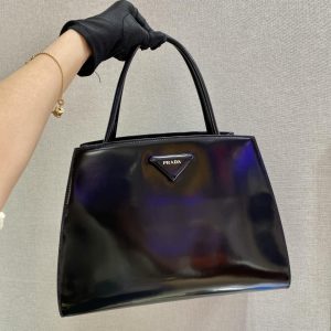 PRADA 普拉達 新款手提包春夏繫列普拉達手提包多少錢