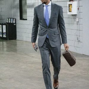 Nizhniy Novgorod / station Kostariha LV特大化妝箱包