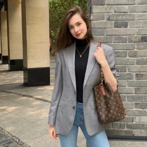 Samara /station Bezymjanka路易威登水桶包LVnoeM44887