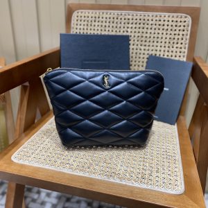 YSL聖羅蘭SADE繫列絎縫手拿包聖羅蘭包包官網價格