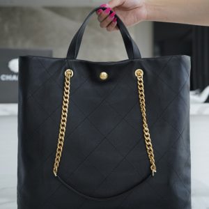 CHANEL 香奈兒最新maxl購物袋黑色官方網站香奈兒包包