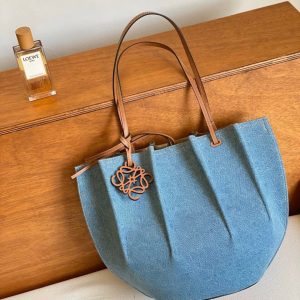 Oxford, UK Britain LOEWE羅意威Shell 單寧佈托特包大號