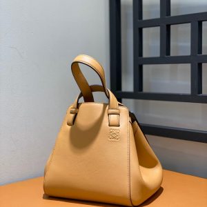 Blagoveshensk羅意威Hammok Nuggetloewe是什麽意思