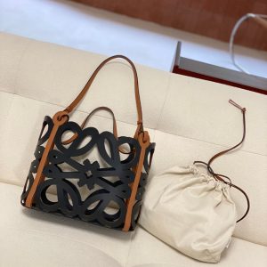 LOEWE羅意威最新鏤空Anagram Tote包羅意威包包官網
