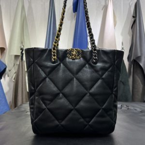CHANEL 22B 19bag tote 黑金香奈兒女包價格旗艦店