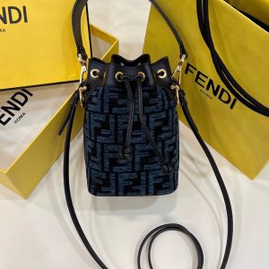 芬迪包包怎麽鑒定真假Fendi專櫃同款MON TRÉSOR水桶包