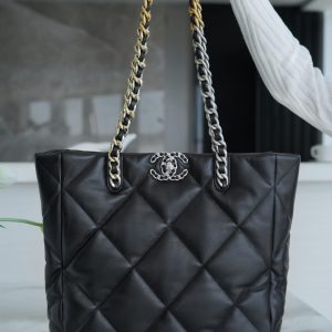 香奈兒官網中國官方網包包CHANEL 22B tote黑銀