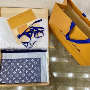 Louis Vuitton Monogram Denim披肩圍巾m71376牛仔藍