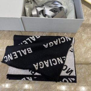 巴黎世家圍巾真假鑒定Balenciaga BLSJ的經典字母繫列