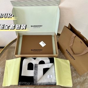 burberry官網中國官方網burberry『大字母羊毛圍巾』男女同款