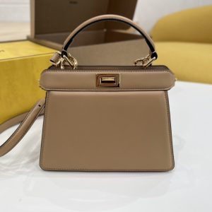 芬迪女包價格及圖片大全Fendi Peekaboo ISeeU Petite