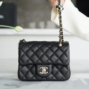 香奈兒CHANEL 23C 新款足球賽車繫列方胖子香奈兒的女包