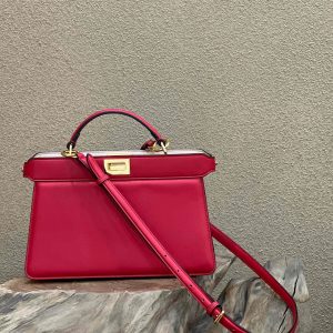 Kemerovo-sort 芬迪 Fendi peekaboo ISEEU 中號手袋紅