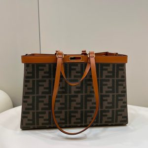 Naberezhnie Chelny / Krugloe pole芬迪包包官方價格