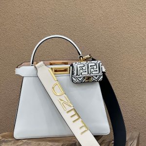 PENZA II 芬迪peekaboo中文名Fendi peekaboo價格